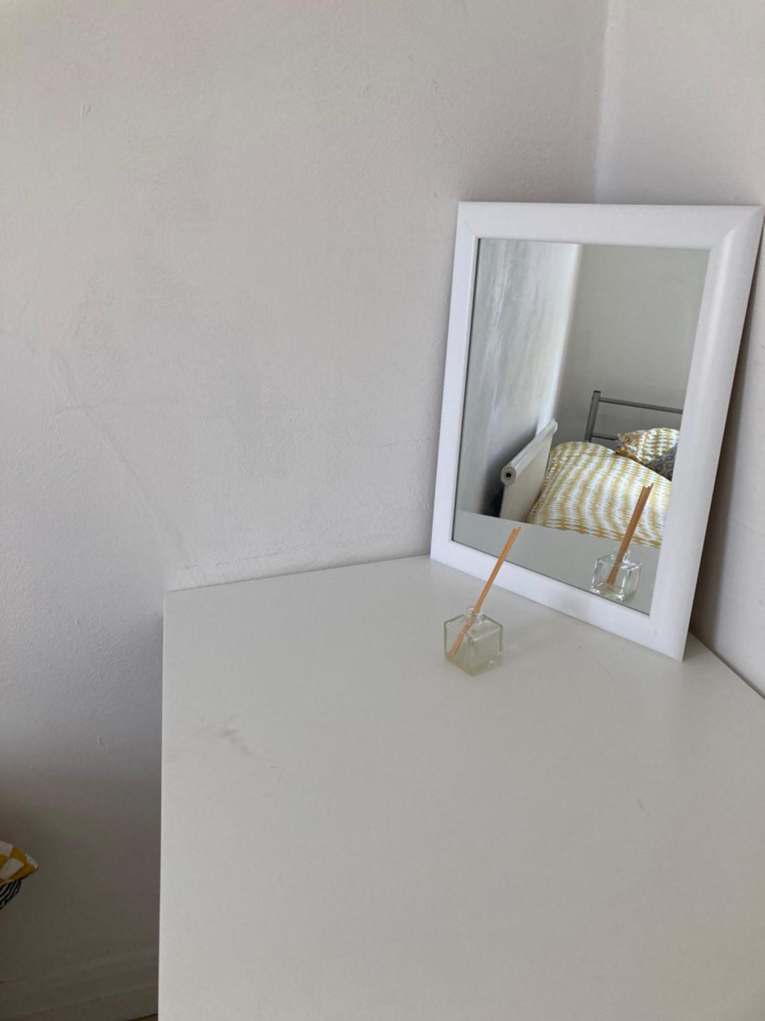 Redecorated Single With Shared Bathroom And Kitchen Accommodatie bij particulieren